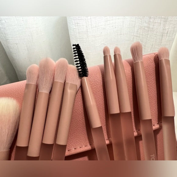 Totémica Makeup Brushes 12 Pcs - Picture 12 of 15